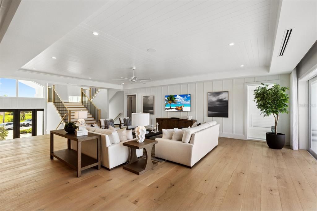 For Sale: $9,350,000 (4 beds, 4 baths, 5433 Square Feet)