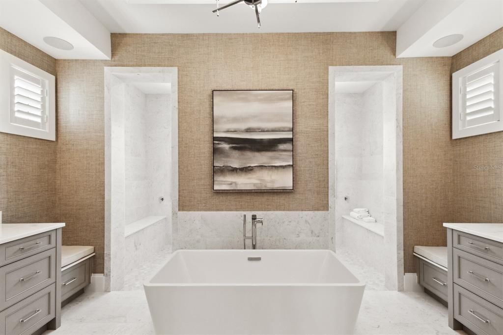 For Sale: $9,350,000 (4 beds, 4 baths, 5433 Square Feet)