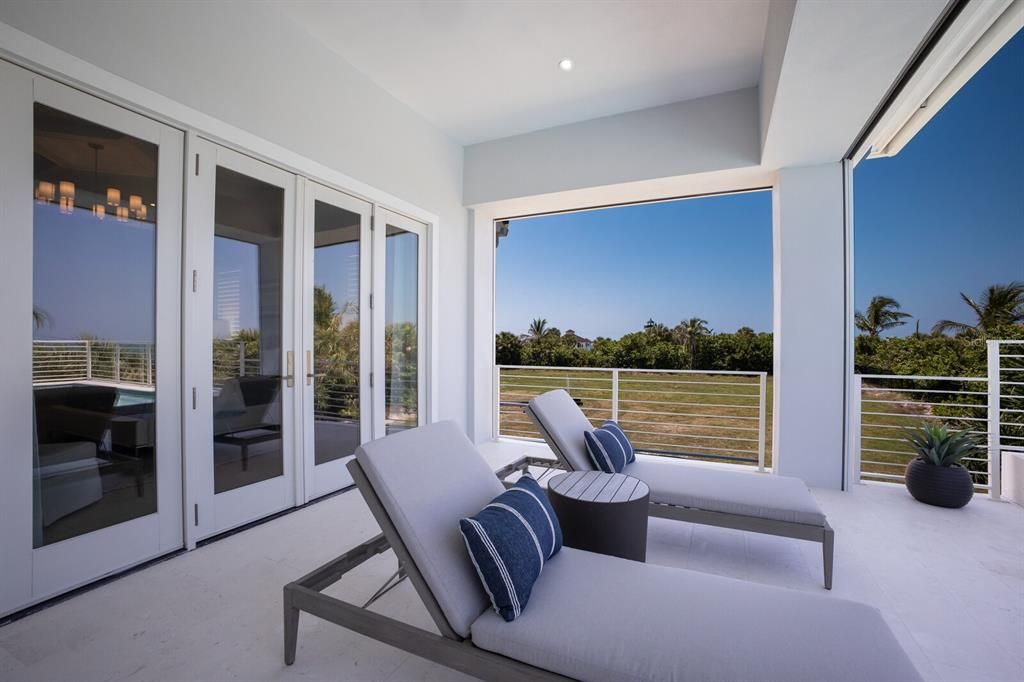 For Sale: $9,350,000 (4 beds, 4 baths, 5433 Square Feet)