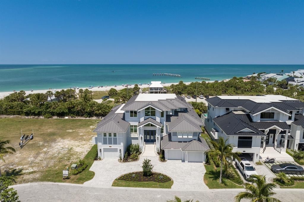 For Sale: $9,350,000 (4 beds, 4 baths, 5433 Square Feet)