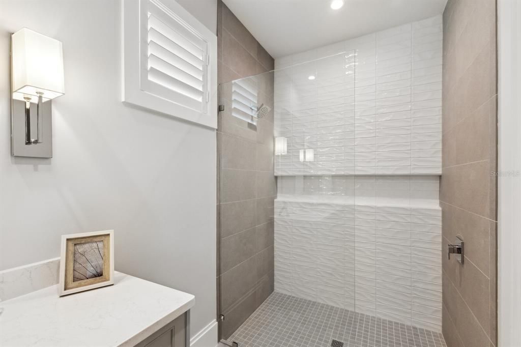 For Sale: $9,350,000 (4 beds, 4 baths, 5433 Square Feet)