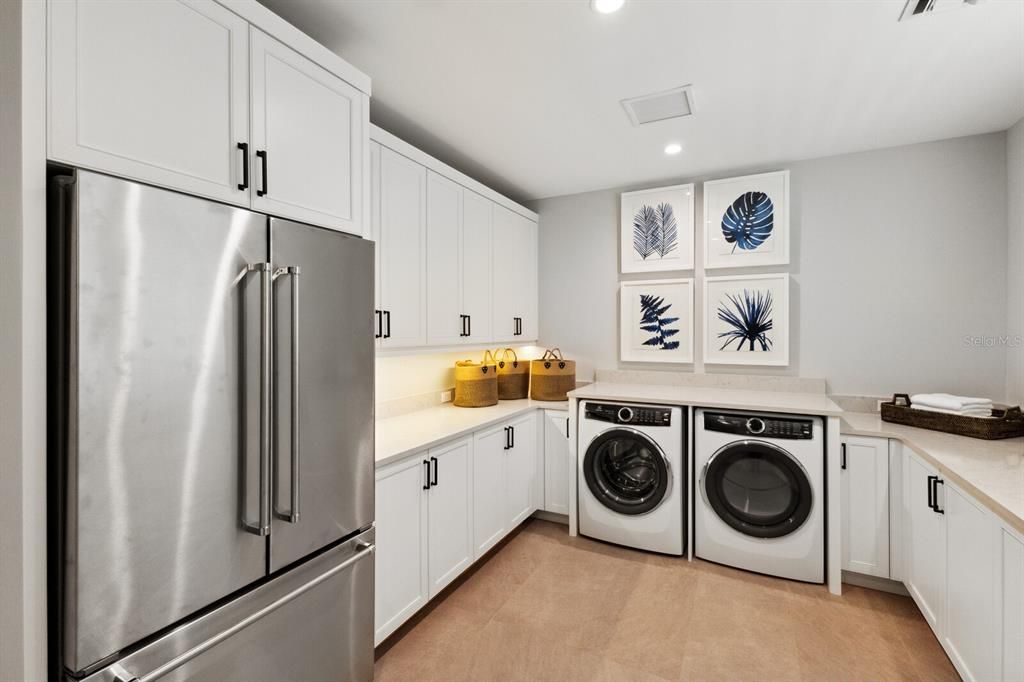 For Sale: $9,350,000 (4 beds, 4 baths, 5433 Square Feet)