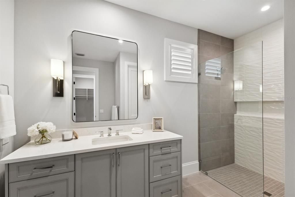 For Sale: $9,350,000 (4 beds, 4 baths, 5433 Square Feet)