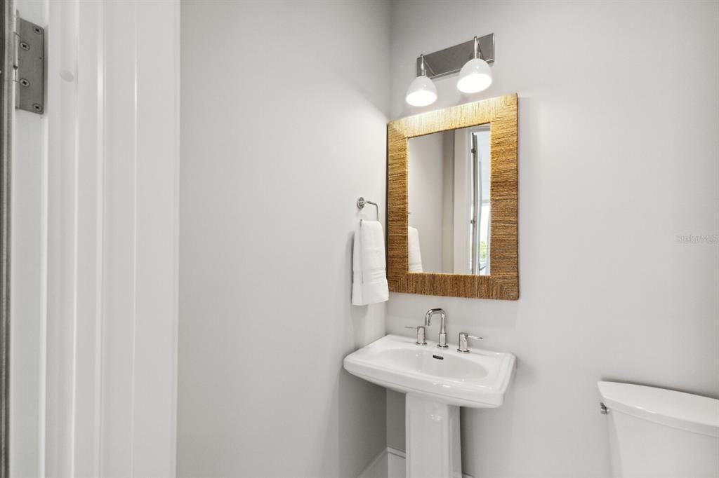 For Sale: $9,350,000 (4 beds, 4 baths, 5433 Square Feet)