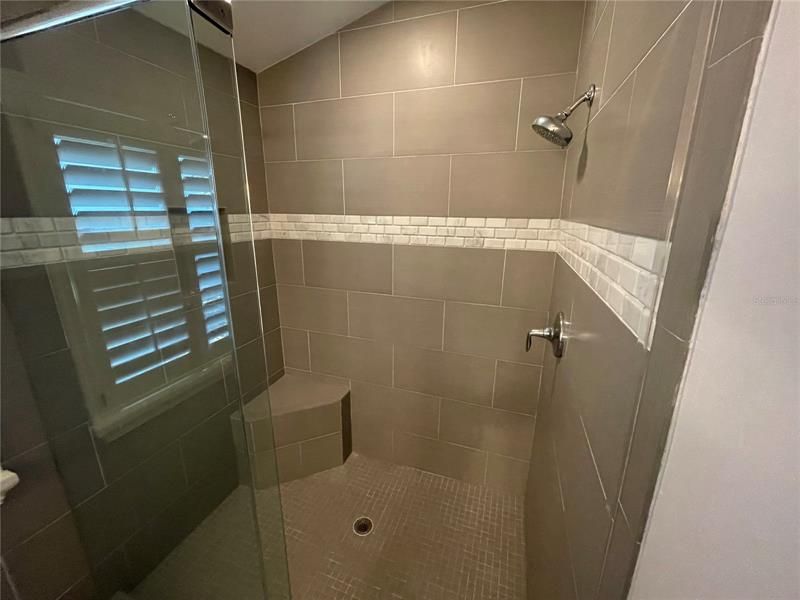 最近租的: $2,200 (3 贝兹, 2 浴室, 1722 平方英尺)