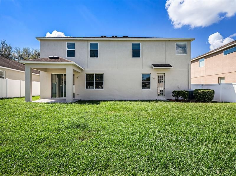 Recently Sold: $476,000 (4 beds, 2 baths, 3016 Square Feet)