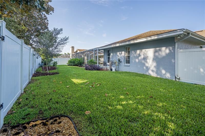 Recently Sold: $475,000 (3 beds, 2 baths, 2359 Square Feet)