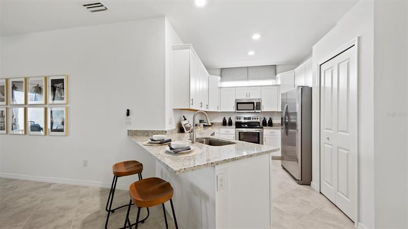 Recently Sold: $356,356 (2 beds, 2 baths, 1564 Square Feet)