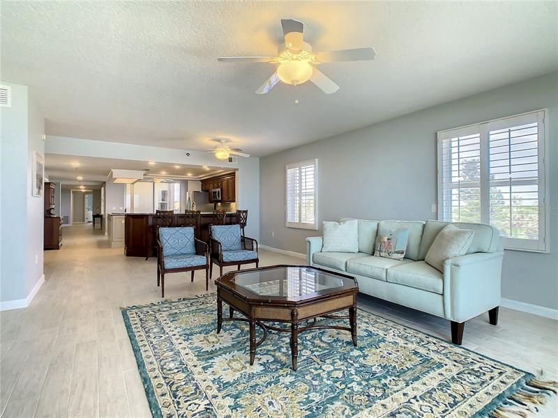 Recently Sold: $1,250,000 (4 beds, 3 baths, 2910 Square Feet)
