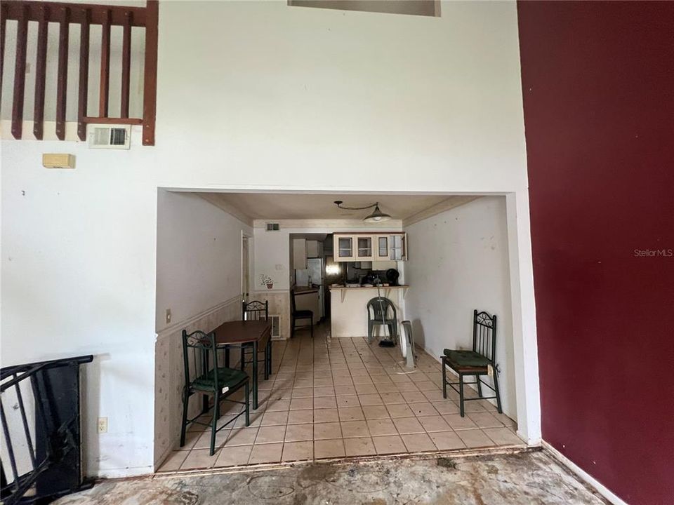 Vendido Recientemente: $170,000 (3 camas, 2 baños, 1400 Pies cuadrados)