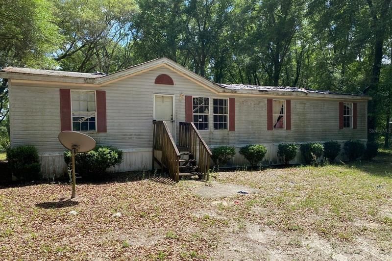 Recently Sold: $15,000 (3 beds, 2 baths, 1456 Square Feet)