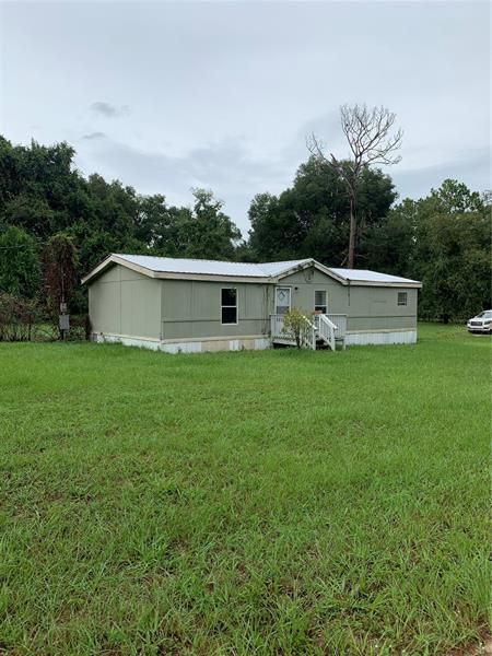 Recently Sold: $69,900 (3 beds, 2 baths, 1152 Square Feet)