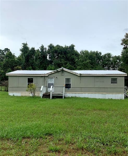 Recently Sold: $69,900 (3 beds, 2 baths, 1152 Square Feet)