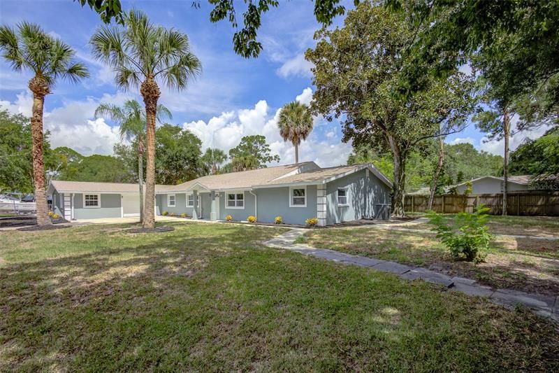 Recently Sold: $450,000 (4 beds, 3 baths, 2866 Square Feet)