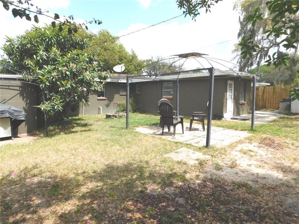 Recently Sold: $249,900 (4 beds, 2 baths, 1504 Square Feet)