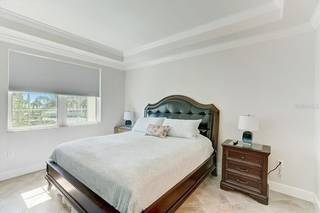 Recently Sold: $1,200,000 (2 beds, 2 baths, 1471 Square Feet)