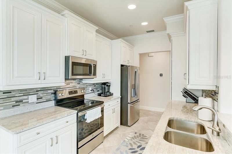 Recently Sold: $1,200,000 (2 beds, 2 baths, 1471 Square Feet)