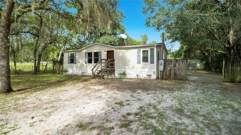Recently Sold: $130,000 (3 beds, 2 baths, 1080 Square Feet)