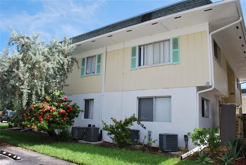 Recently Sold: $225,000 (1 beds, 1 baths, 542 Square Feet)