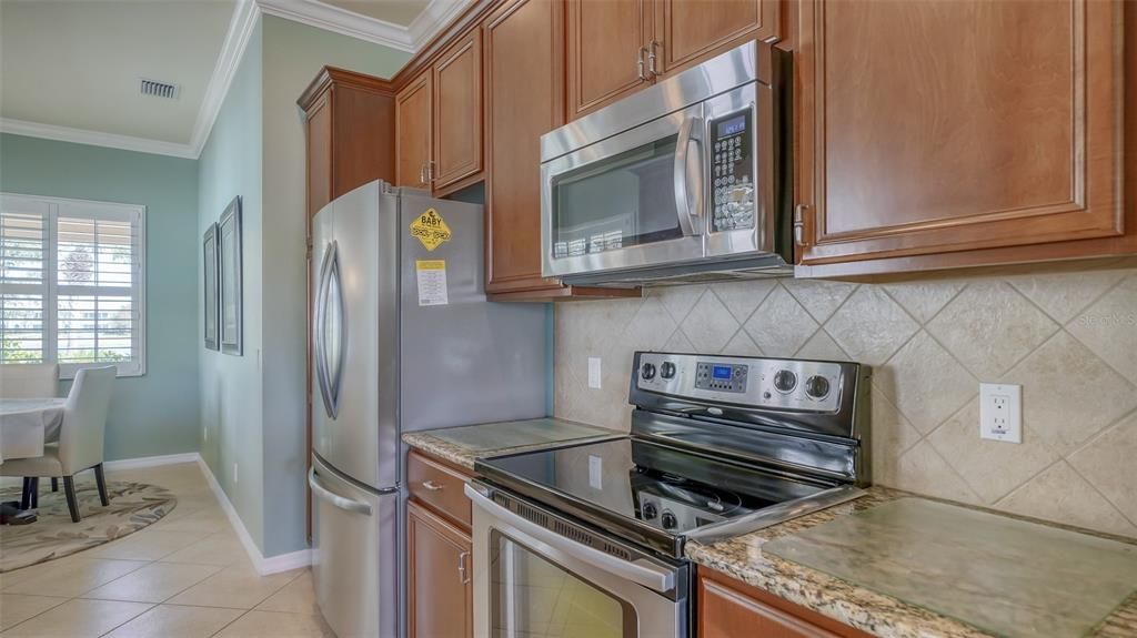 For Rent: $6,000 (3 beds, 2 baths, 1764 Square Feet)