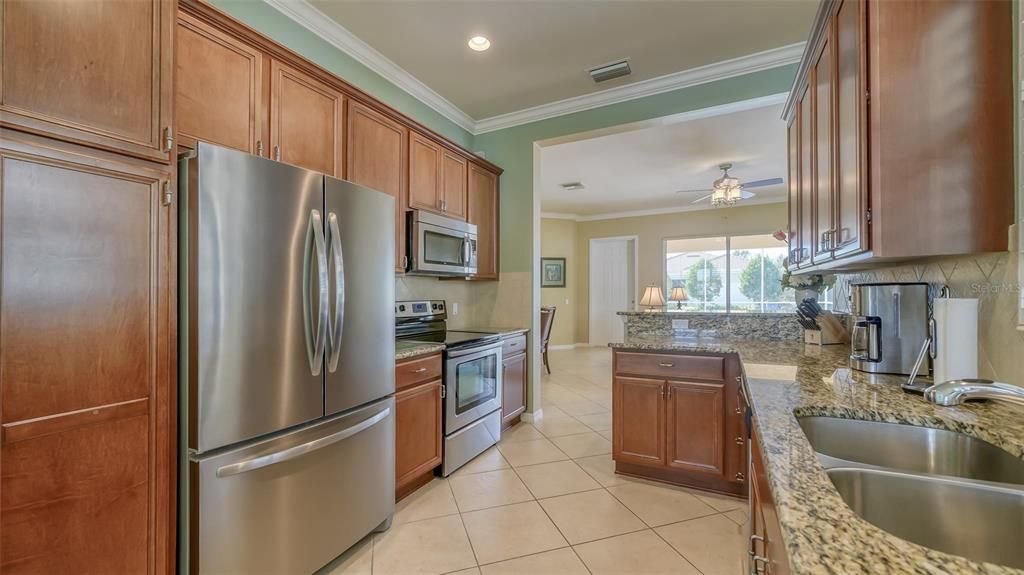 For Rent: $6,000 (3 beds, 2 baths, 1764 Square Feet)