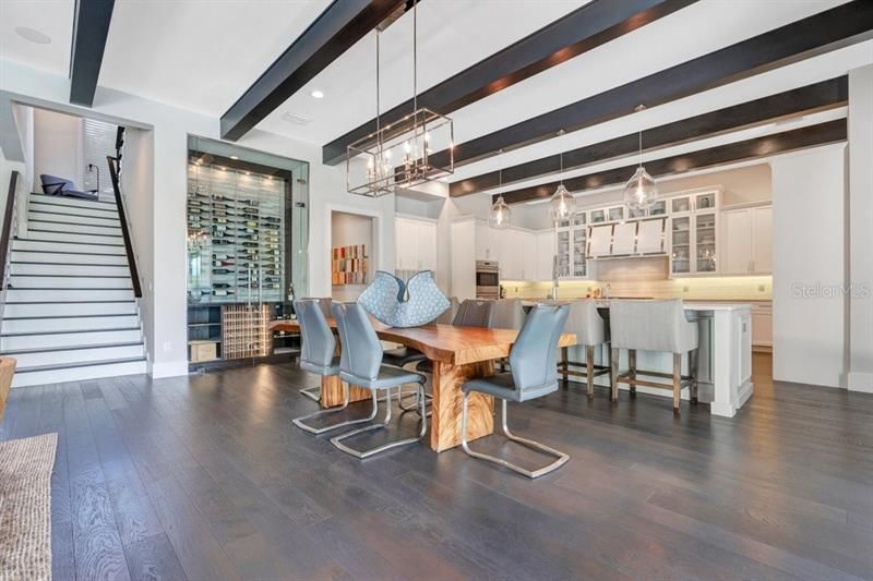 Recently Sold: $3,000,000 (5 beds, 5 baths, 5144 Square Feet)