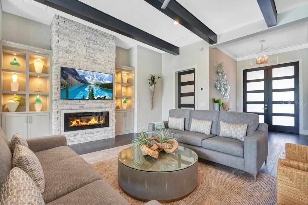 Recently Sold: $3,000,000 (5 beds, 5 baths, 5144 Square Feet)