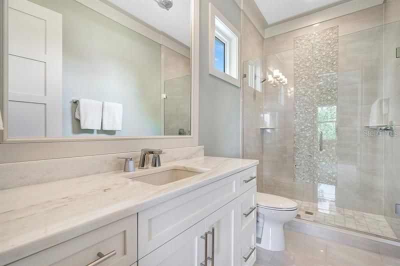 Recently Sold: $3,000,000 (5 beds, 5 baths, 5144 Square Feet)