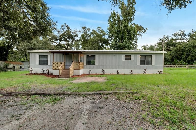 Recently Sold: $199,900 (3 beds, 2 baths, 1820 Square Feet)