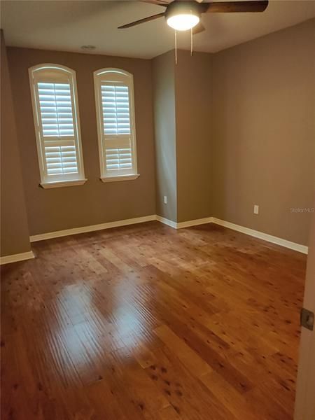 Recently Rented: $2,500 (3 beds, 2 baths, 1501 Square Feet)