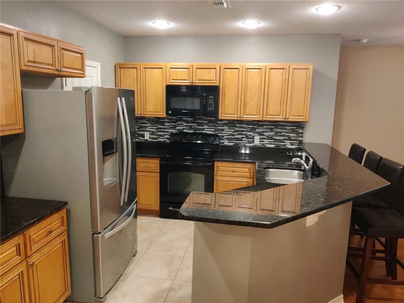 Recently Rented: $2,500 (3 beds, 2 baths, 1501 Square Feet)