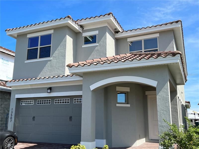 Recently Sold: $652,246 (5 beds, 4 baths, 3199 Square Feet)