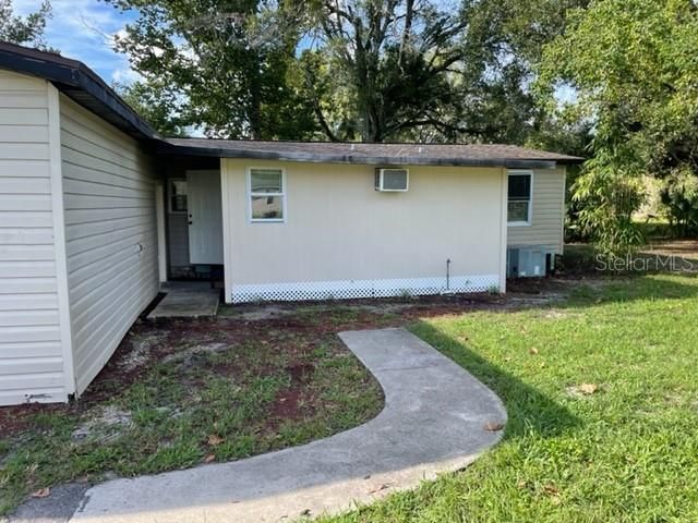 Recently Sold: $199,000 (3 beds, 2 baths, 1344 Square Feet)