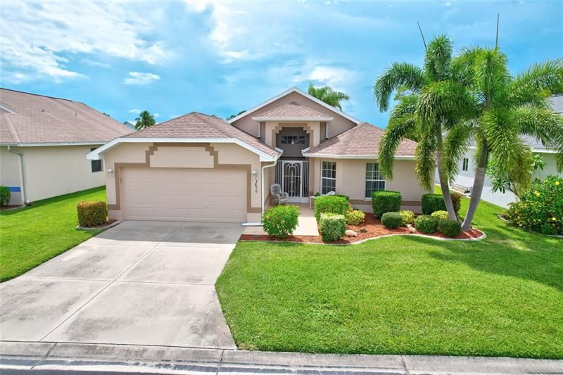 Recently Sold: $385,000 (2 beds, 2 baths, 1409 Square Feet)