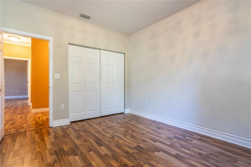 Recently Sold: $240,000 (3 beds, 2 baths, 1580 Square Feet)