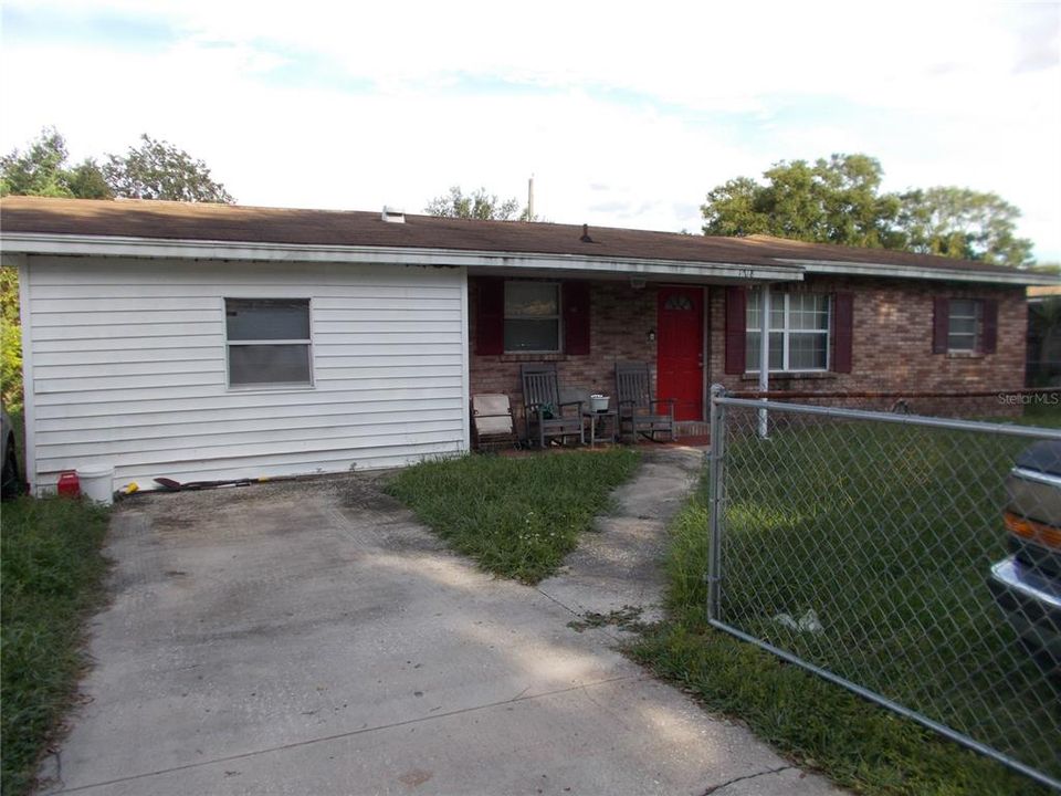 Recently Sold: $190,000 (3 beds, 1 baths, 1280 Square Feet)