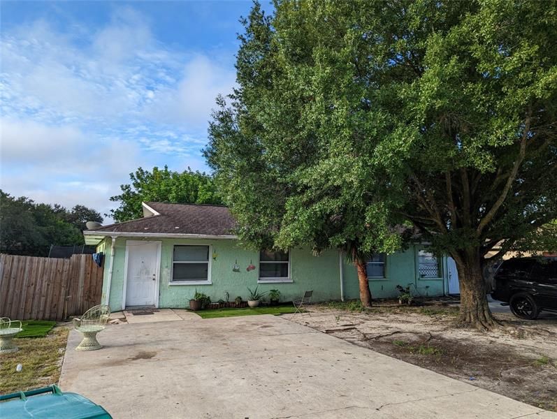 Recently Sold: $330,000 (3 beds, 0 baths, 1962 Square Feet)