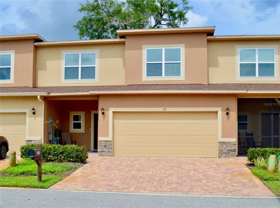 Front Entry & Garage