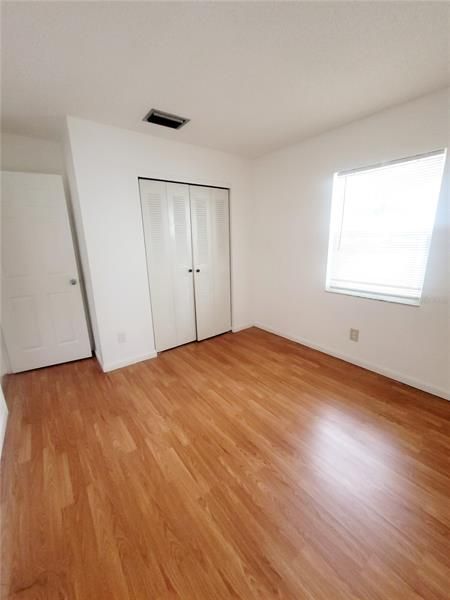 Recently Rented: $1,145 (2 beds, 1 baths, 800 Square Feet)