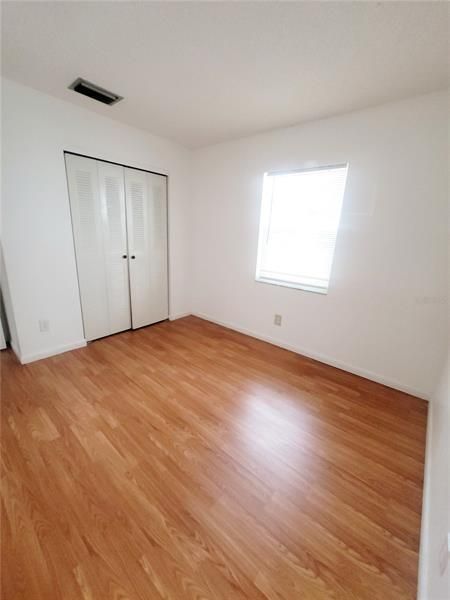 Recently Rented: $1,145 (2 beds, 1 baths, 800 Square Feet)