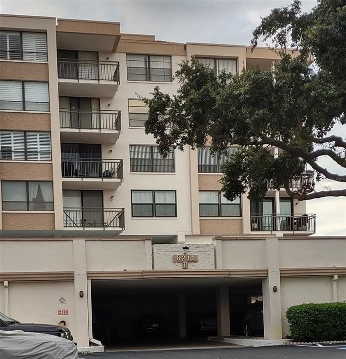 Recently Sold: $498,000 (2 beds, 2 baths, 1030 Square Feet)