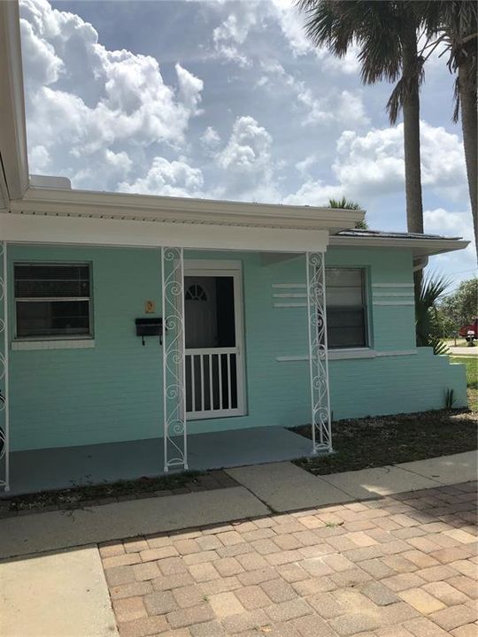 Recently Rented: $1,100 (1 beds, 1 baths, 510 Square Feet)