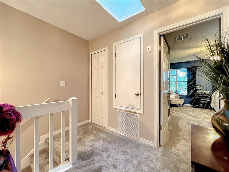 Recently Sold: $330,000 (2 beds, 2 baths, 1638 Square Feet)