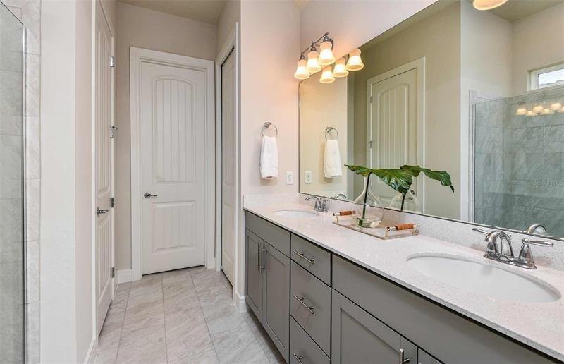 Owner's Bathroom. Model home design-Pictures are for illustration purposes only. Elevations, colors and options may vary. Furniture is for model home only.