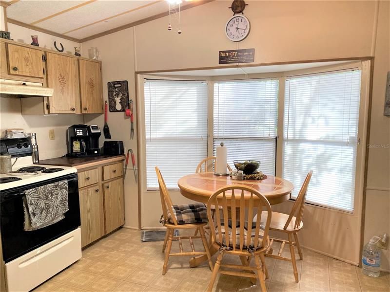 Recently Sold: $170,000 (2 beds, 1 baths, 784 Square Feet)