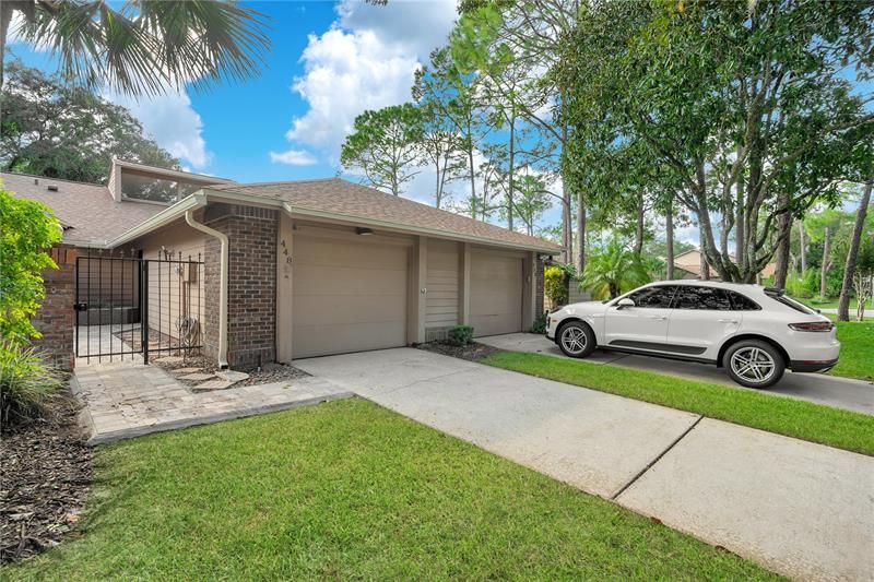 Recently Sold: $300,000 (2 beds, 2 baths, 1268 Square Feet)