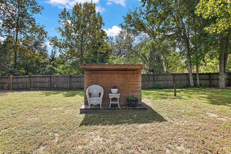 Recently Sold: $300,000 (4 beds, 2 baths, 1750 Square Feet)