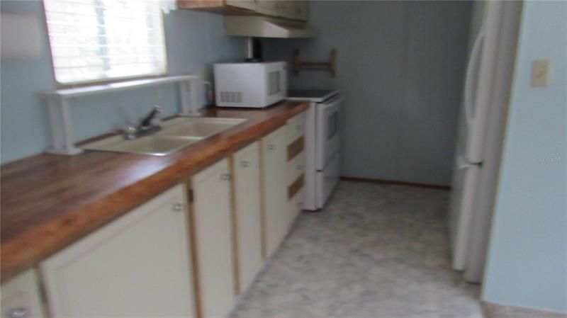 Vendido Recientemente: $79,000 (2 camas, 2 baños, 728 Pies cuadrados)