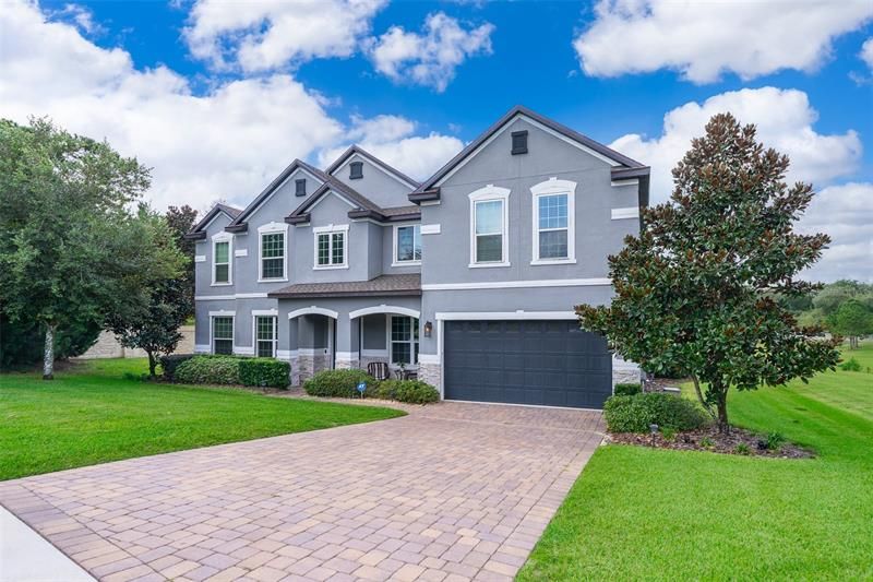 Recently Sold: $750,000 (6 beds, 5 baths, 5051 Square Feet)