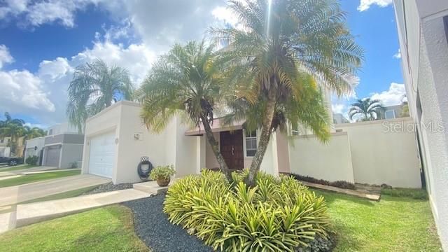 Vendido Recientemente: $349,000 (4 camas, 2 baños, 2010 Pies cuadrados)